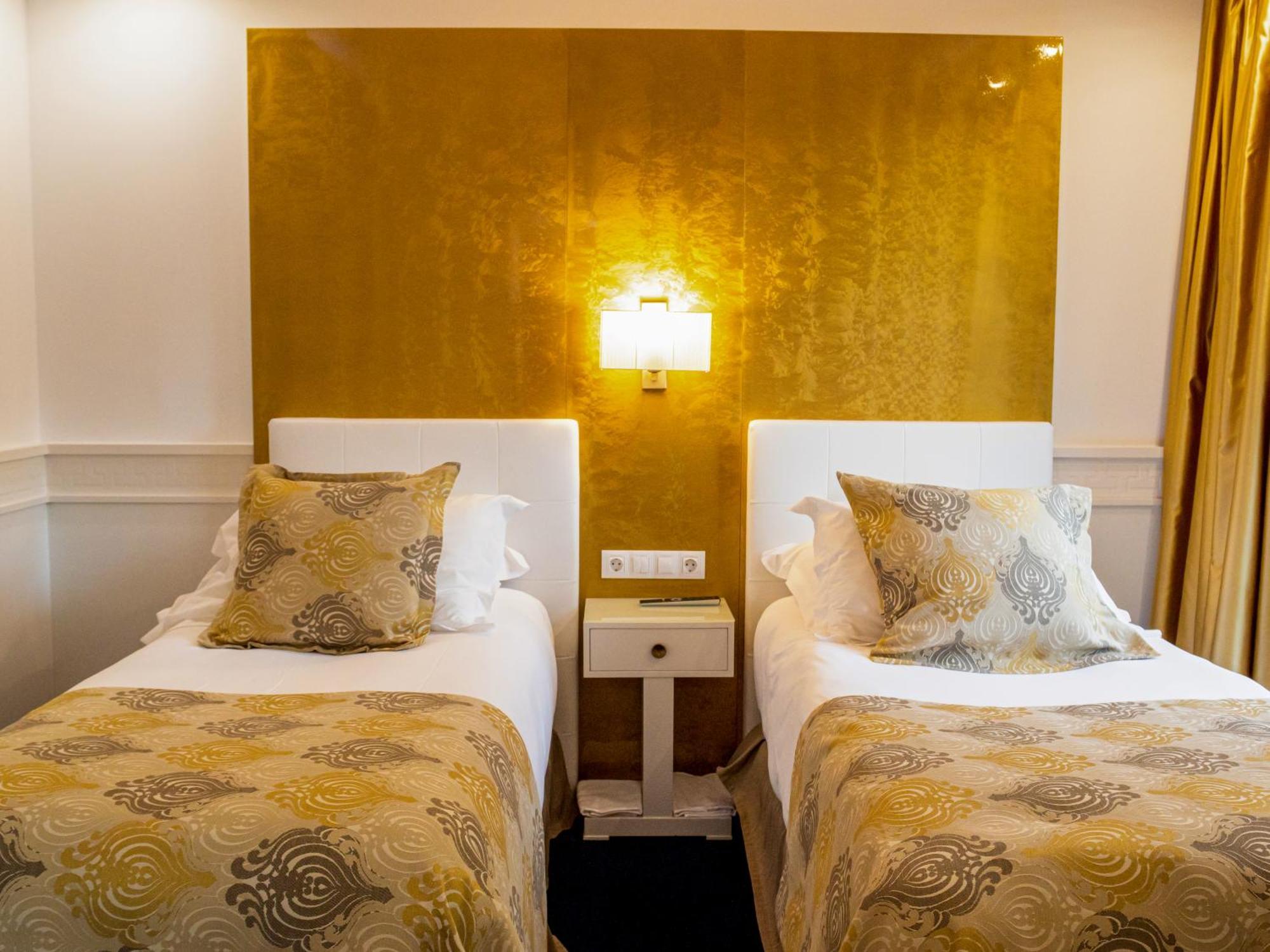 Hotel Princesa Parc Excellence Arinsal Kültér fotó A room at the hotel